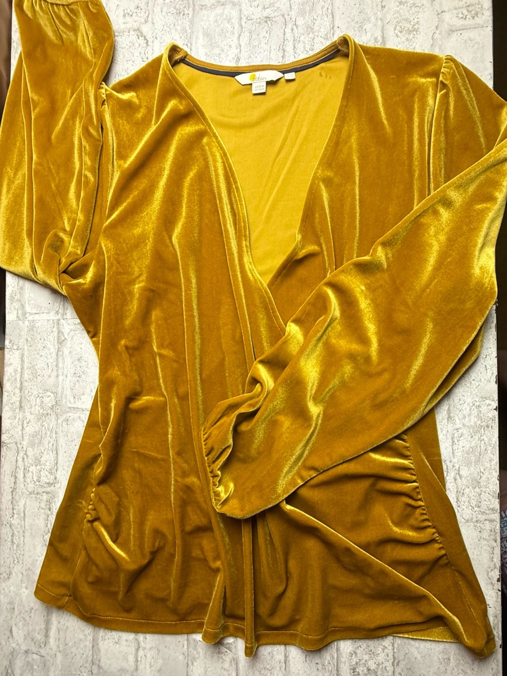 Boden Top Womens 18 Yellow Mustard Velour Faux Wrap Long Sleeve Classic Holidayπ
